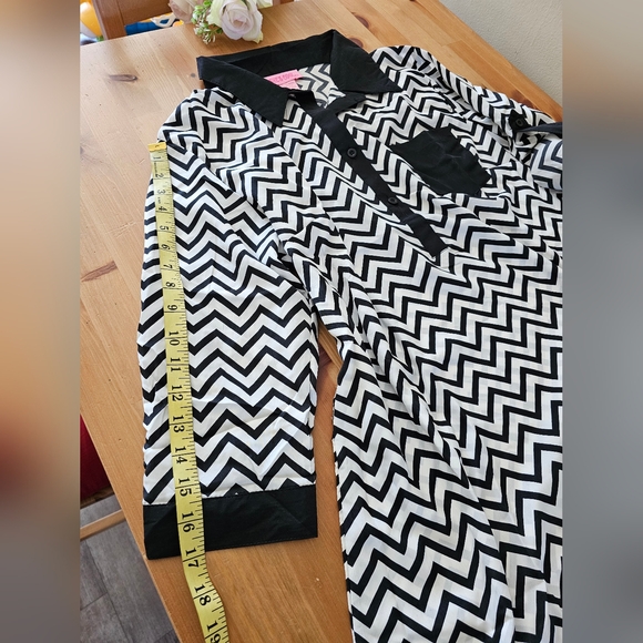 She's Cool - Women's 3/4 Sleeve Chevron Print Shift Dress XL - Picture 8 of 9